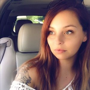 Meet your Posher, Stacy